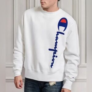 Champion White Crewneck Sweatshirt with Vertical Blue Velour Logo Men’s Small